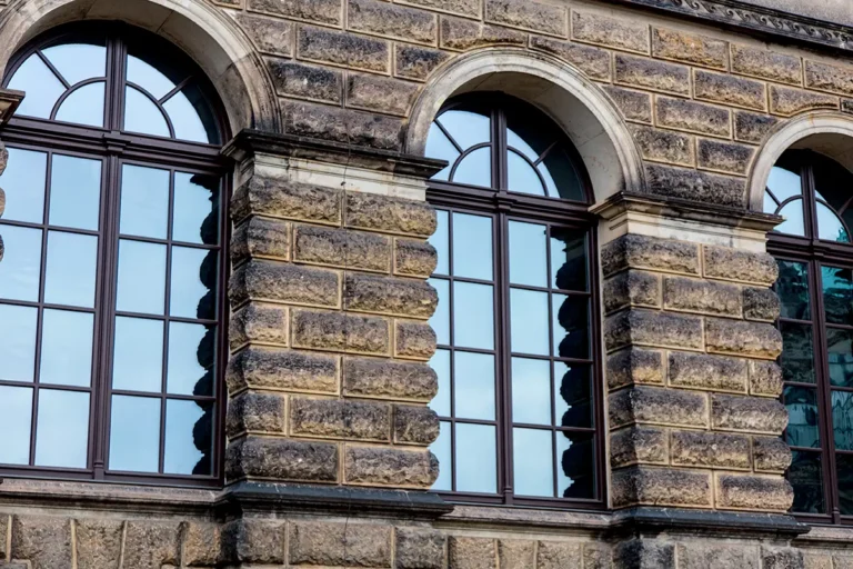 The Benefits of Tinted Windows with Tints Windows in London
