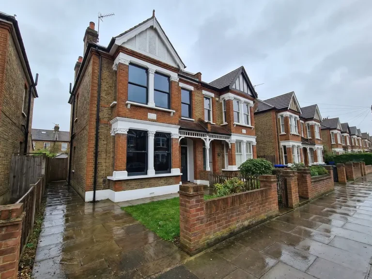 Heat blocking window film for houses reduces heat, improves comfort, and protects interiors. Discover expert solutions for West Midlands homes today.